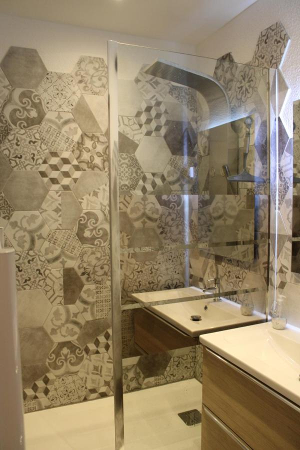Studio Isard, Wifi Et Parking Gratuit, Navette Gratuite Au Pied De La Residence, Possibilite Forfait Menage Et Location Linge De Lit Et Toilette, A 10 Minutes A Pied Du Centre Ville Font-Romeu-Odeillo-Via Exterior foto